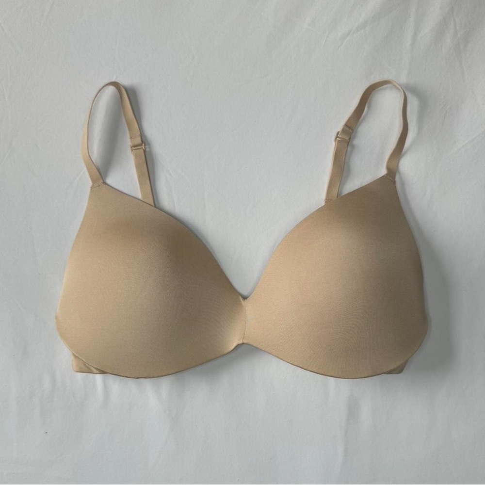 Skims wireless form plunge bra
